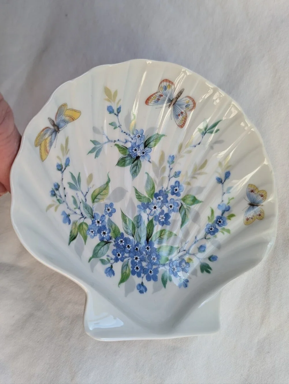 Limoges Porcelain Floral Shell-Shaped Plates Trinket Dishes - 2